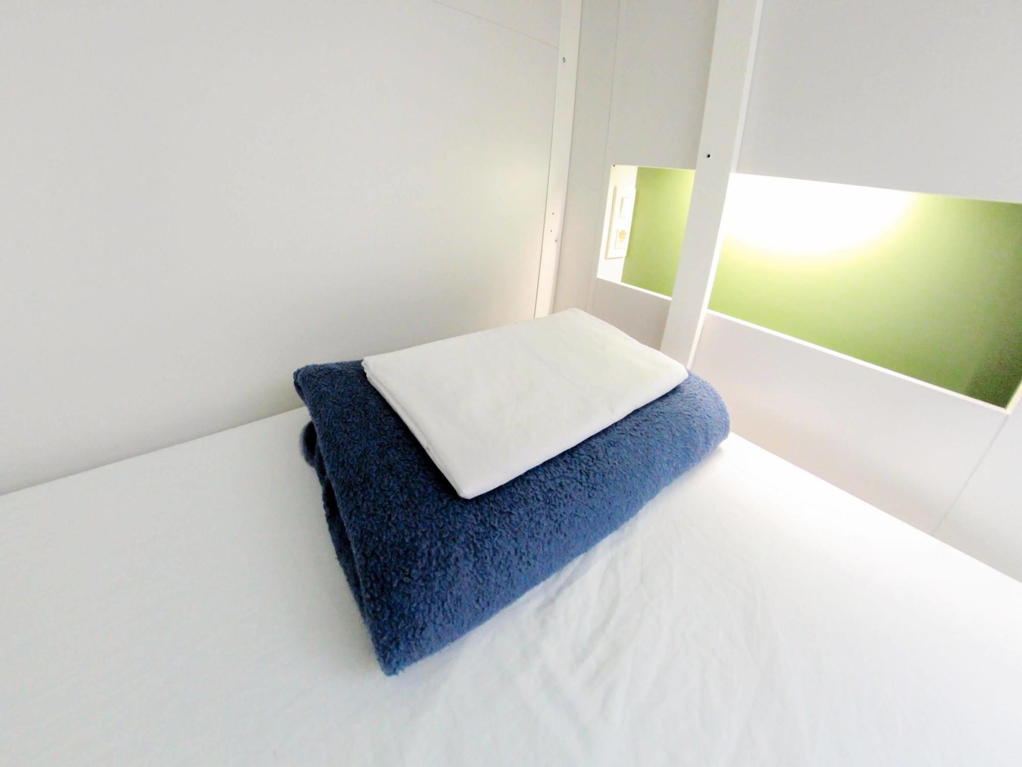 Sant Jordi Hostels Sagrada Familia Barcelona Ngoại thất bức ảnh