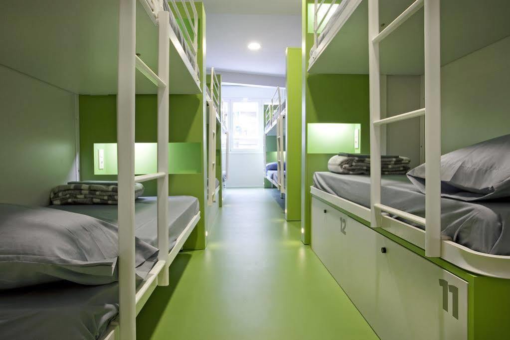Sant Jordi Hostels Sagrada Familia Barcelona Ngoại thất bức ảnh